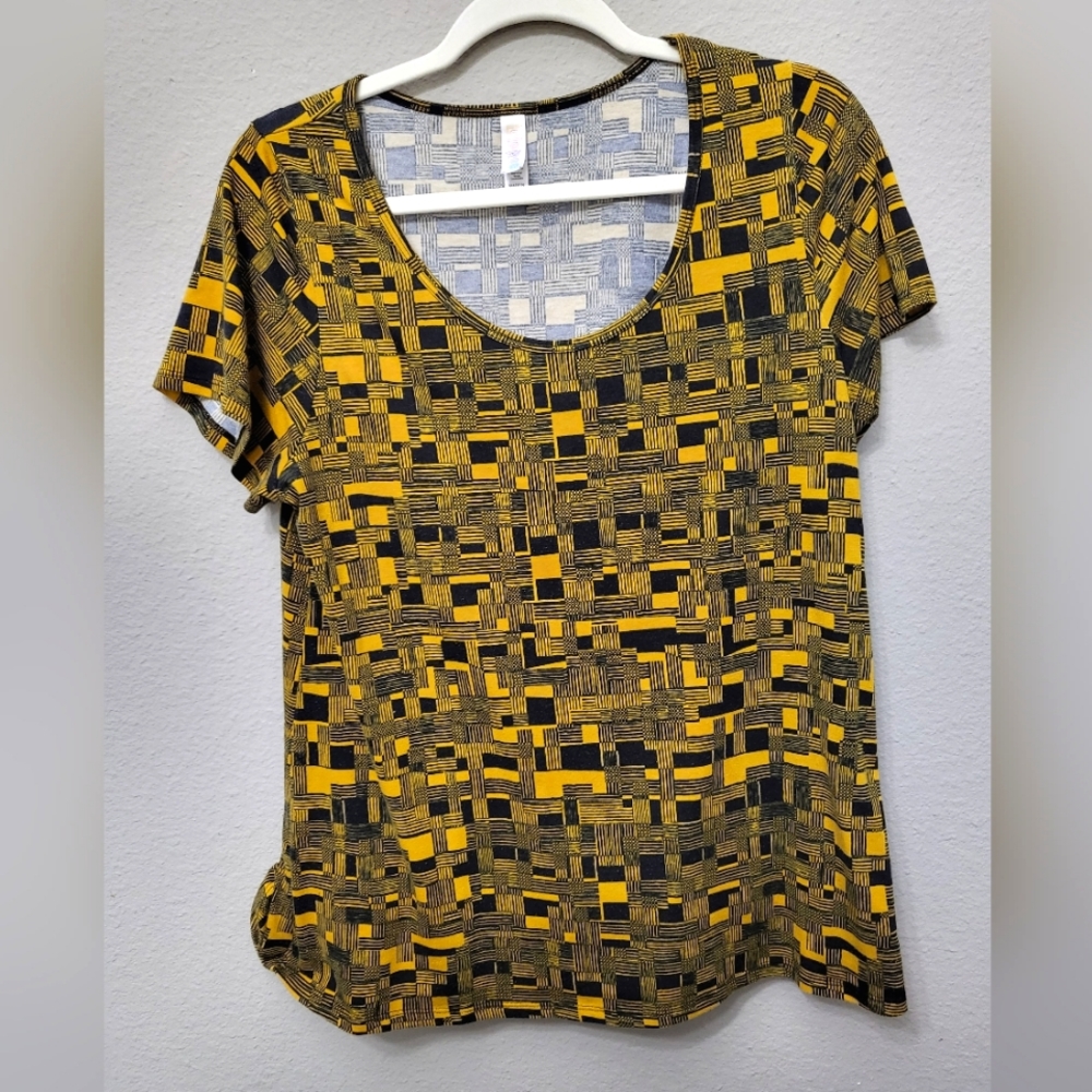 LuLaRoe Gigi Size Large